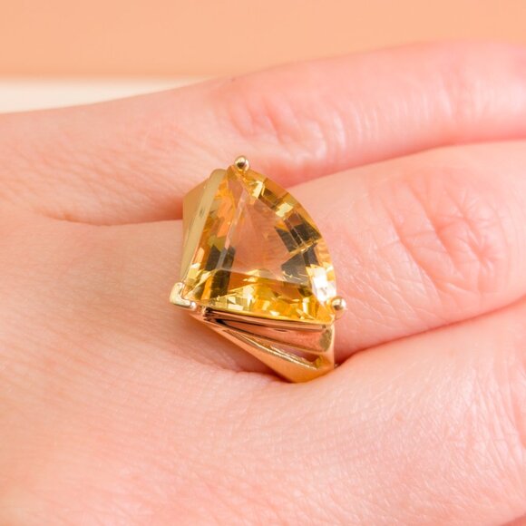 Late ’70s 14K Gold Fancy-Cut Citrine Statement Ring (4.72 g), Size 7.75 - Picture 13 of 15